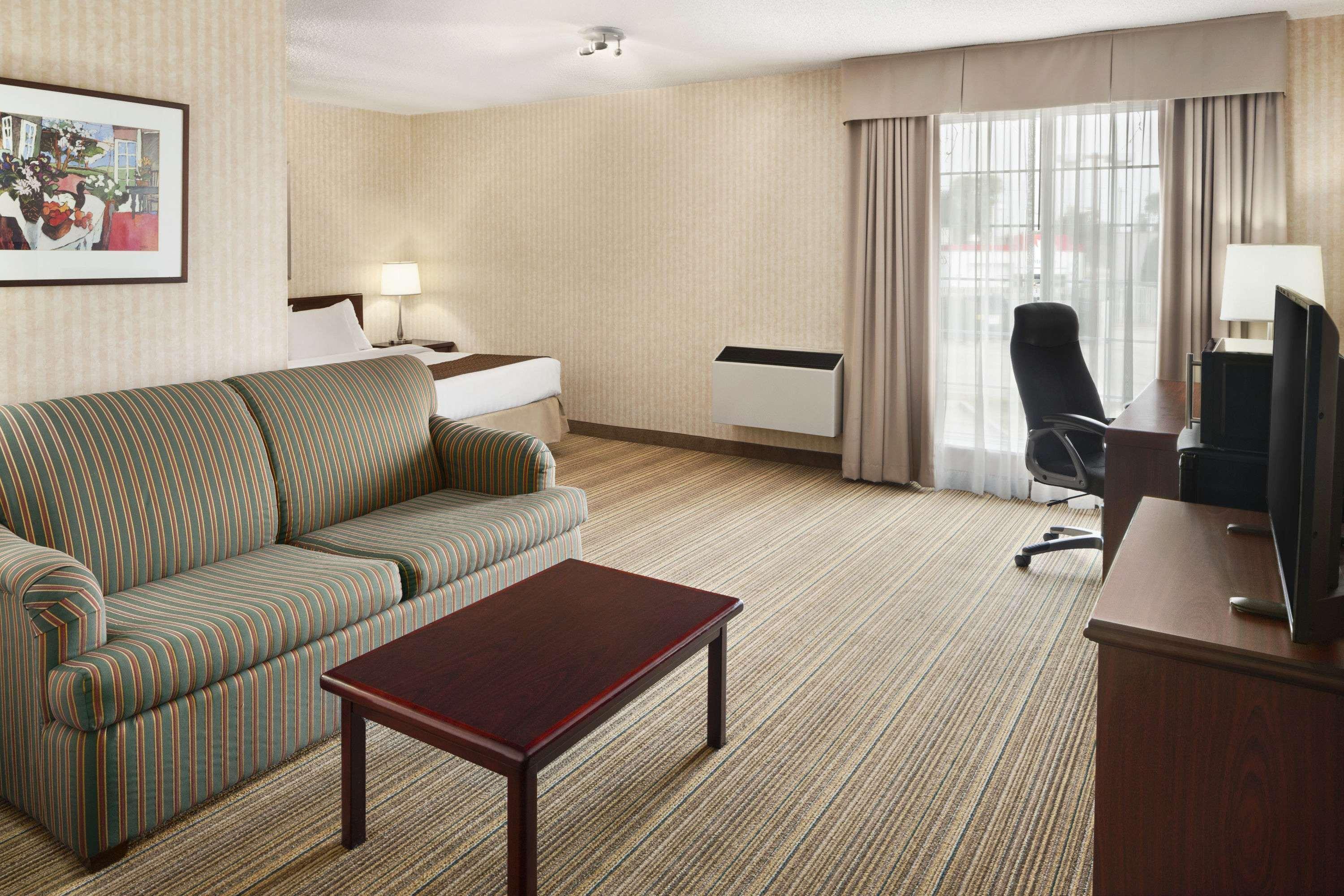 Days Inn By Wyndham Brantford Exteriér fotografie
